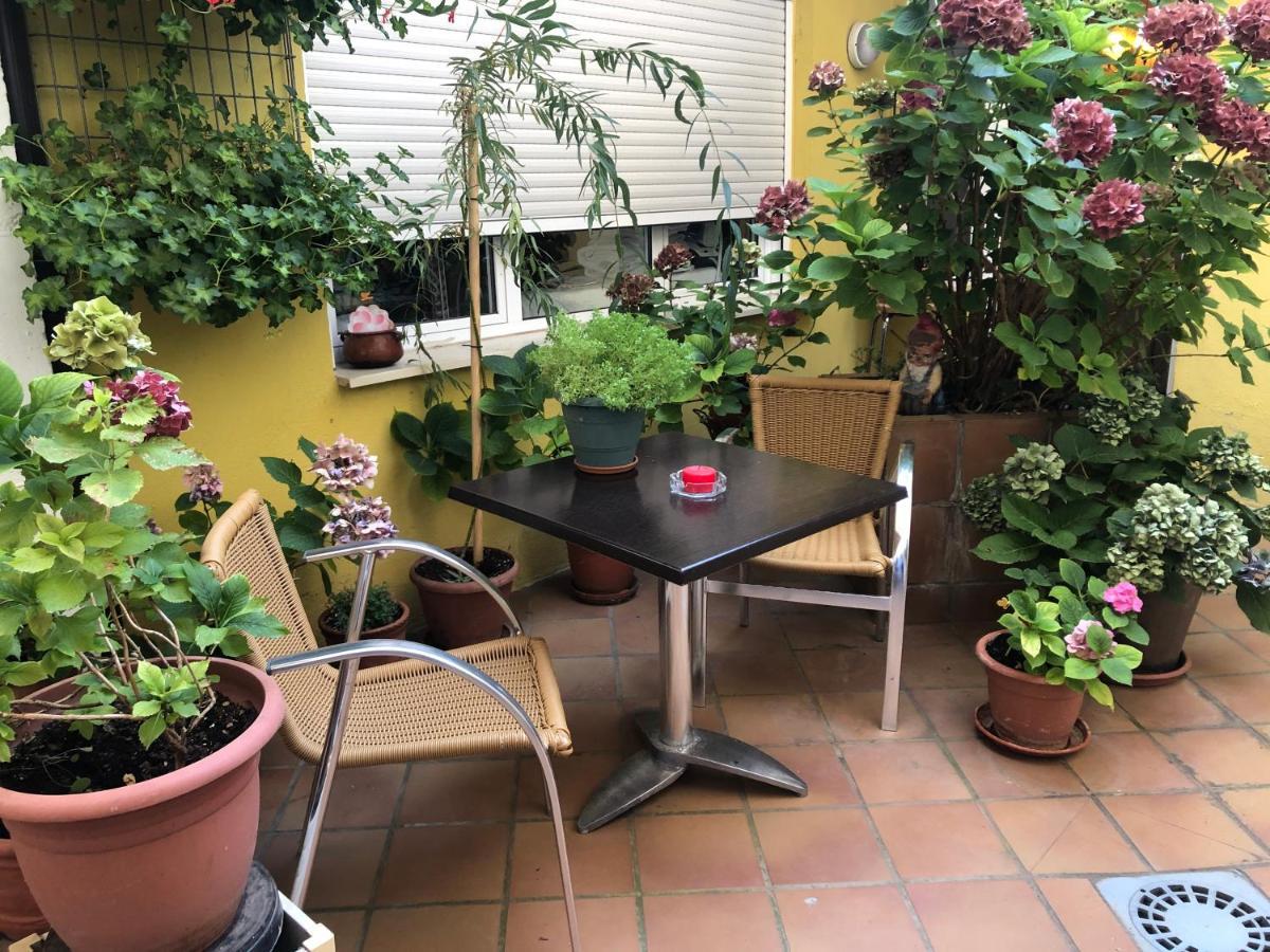 Hostal Escartin Sabiñánigo Esterno foto