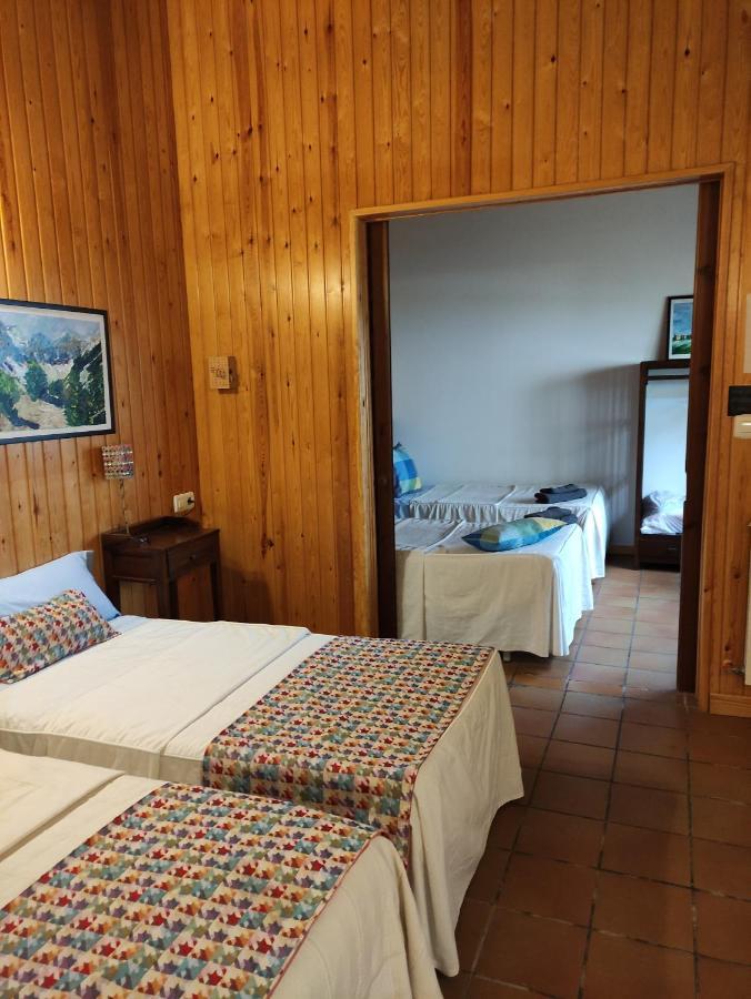 Hostal Escartin Sabiñánigo Esterno foto