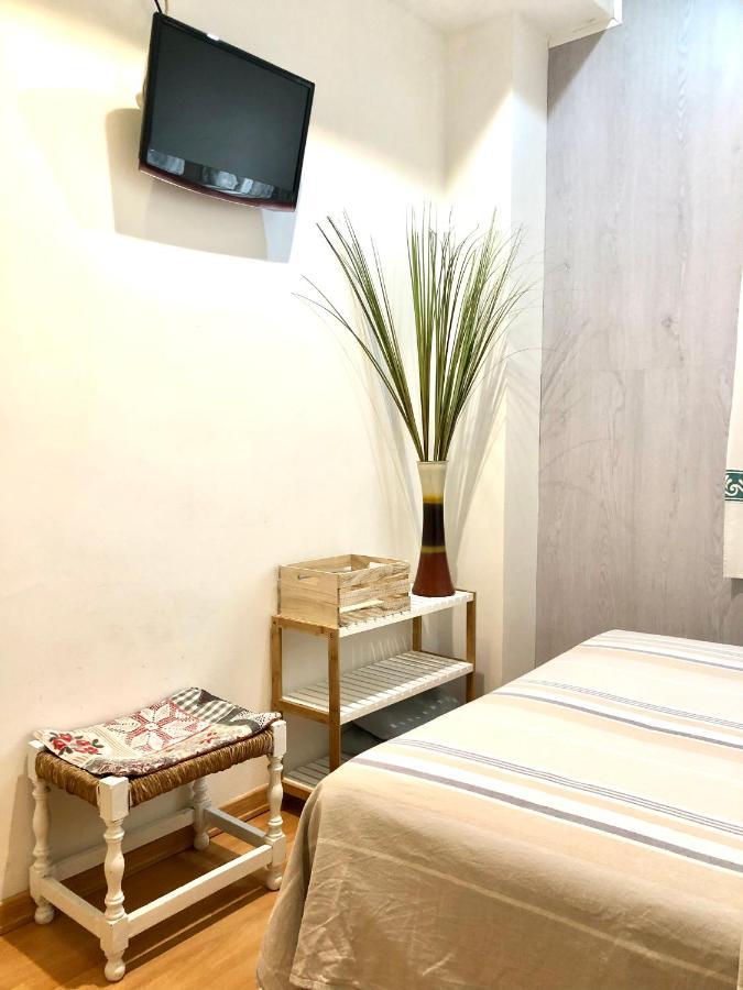 Hostal Escartin Sabiñánigo Esterno foto