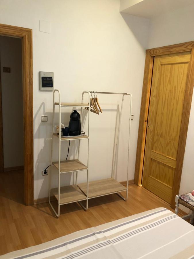 Hostal Escartin Sabiñánigo Esterno foto